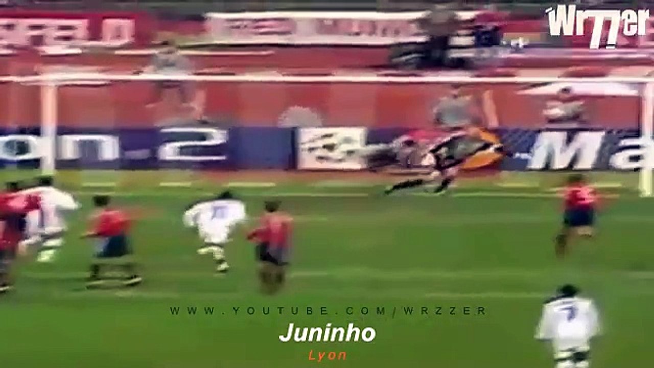 Top 10 Outstanding Curved Free Kicks