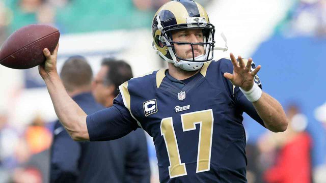 Thomas: Fisher Staying With Keenum