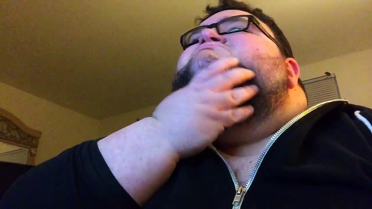 Ce mec chante Bastille "Pompeii" de la pire façon LOL