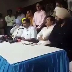 ਬਾਦਲਾ ਨੇ ਵੋਟਾਂ ਤੋ 3 ਮਹੀਨੇ ਪੇਹ੍ਲਾਂ ਅਮ੍ਰਿਤਸਰ ਇਮਪਰੂਵਮੇਂਟ ਘੋਟਾਲੇ ਚੋ ਕੇਪਟਨ ਨੂ ਬਰੀ ਕਰਨਾ ਸਬ ਮਿਲੀਭੁਗਤ