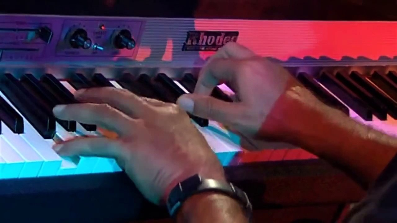 The Crusaders ( Randy Crawford ) - Street Life Live Montreux [2003]