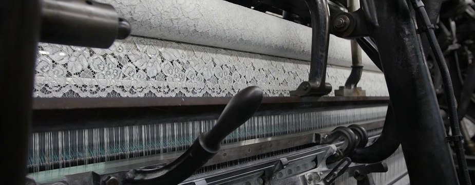 Dentelle de Calais-Caudry : ici l'homme est capable de magie