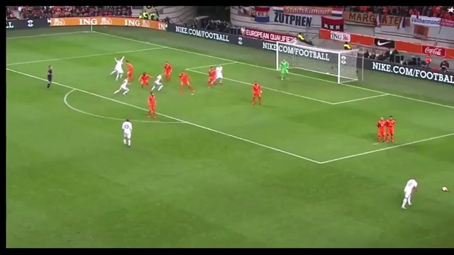 Kendi Kalesine Gol Atarak Tarihe Geçen 10 Futbolcu