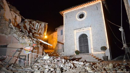 Terremotos abalam centro da Itália