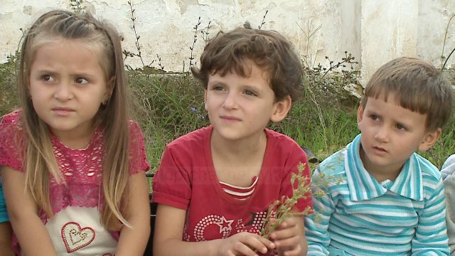 Kamëz, fëmijët mbeten pa kopsht - Top Channel Albania - News - Lajme