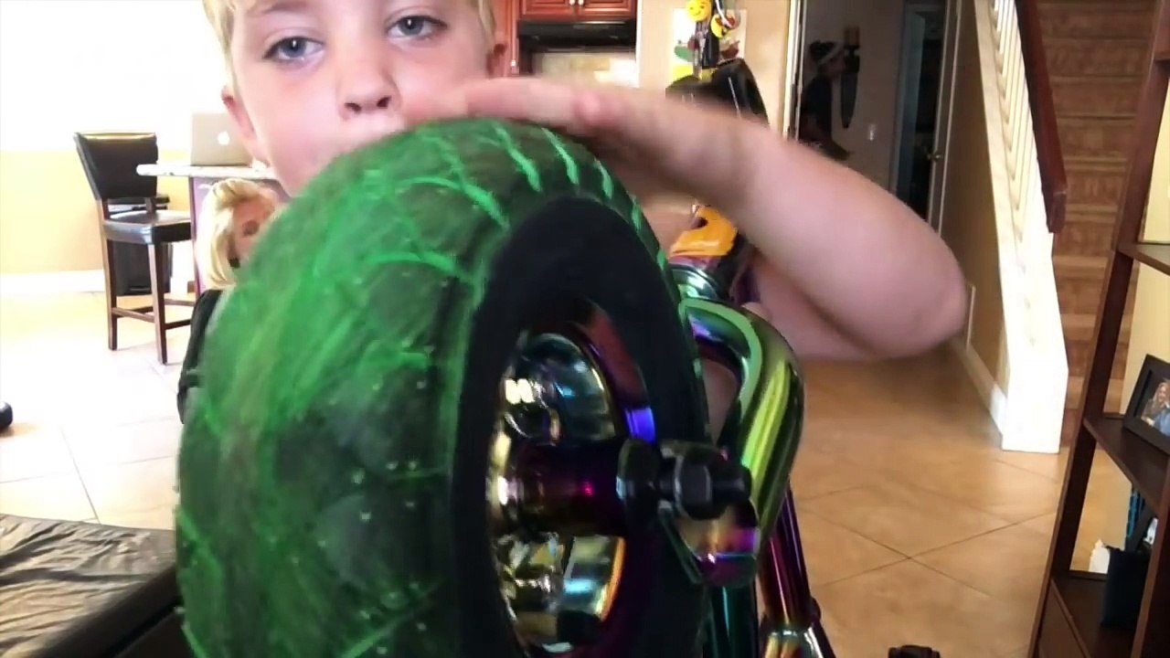 7 YEAR OLD BMX FAILS & FUN