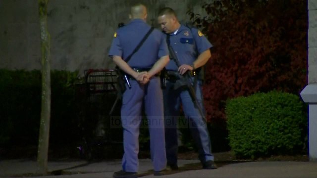SHBA, të shtëna me armë në një qendër tregtare, vriten 4 gra - Top Channel Albania - News - Lajme