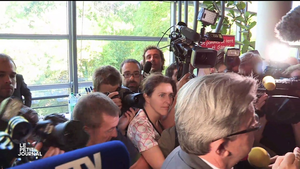 Malaise à la TV Cyrille Eldin au Petit Journal avec jean Luc Mélenchon