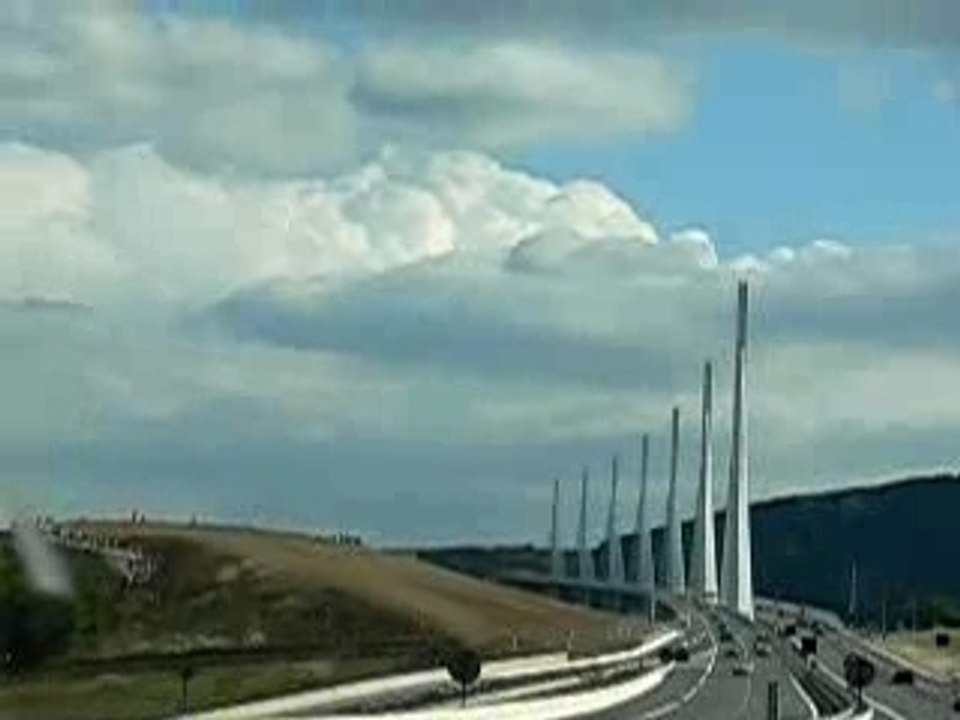 Viaduc de MILLAU Passage