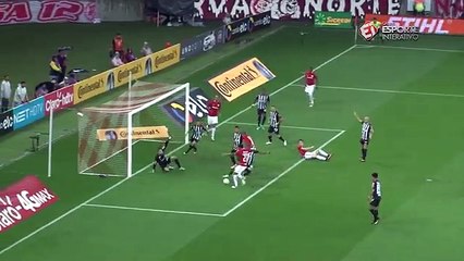 Melhores Momentos - Gols de Internacional 1 x 2 Atlético-MG - Copa do Brasil (26-10-16)