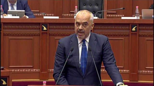 Rama: Mafia është armiku i betuar i riciklimit të mbetjeve - Top Channel Albania - News - Lajme