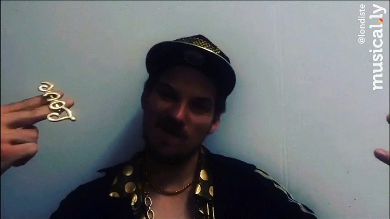 GIRLS JUST WANNA HAVE FUN  ( Junges Schauspiel Hannover)