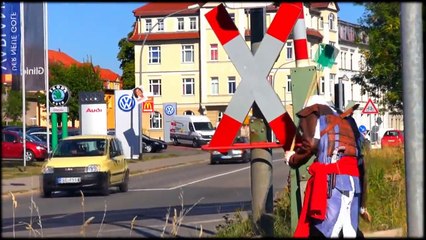 ASSASSIN'S CREED 4 in Real Life [Public Pranks]