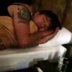 Daniel Padilla strikes again with funny pranks on Jeffrey Tam while sleeping