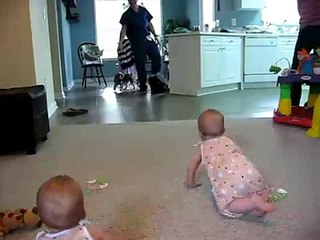 Que Felices Se Ponen La Nenas Cuando Llega Papa â˜… bebes divertidos   risa bebe   bebe humor