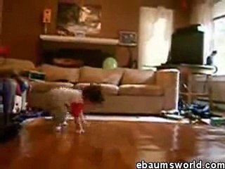 Bebe Baila Break Dance!! INCREIBLE â˜… bebes divertidos   risa bebe   bebes chistosos   bebe humor