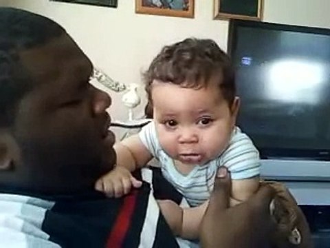 Bebe LLora Cuando Papa Llora â˜… bebes divertidos risa bebe bebe humor bebes chistosos