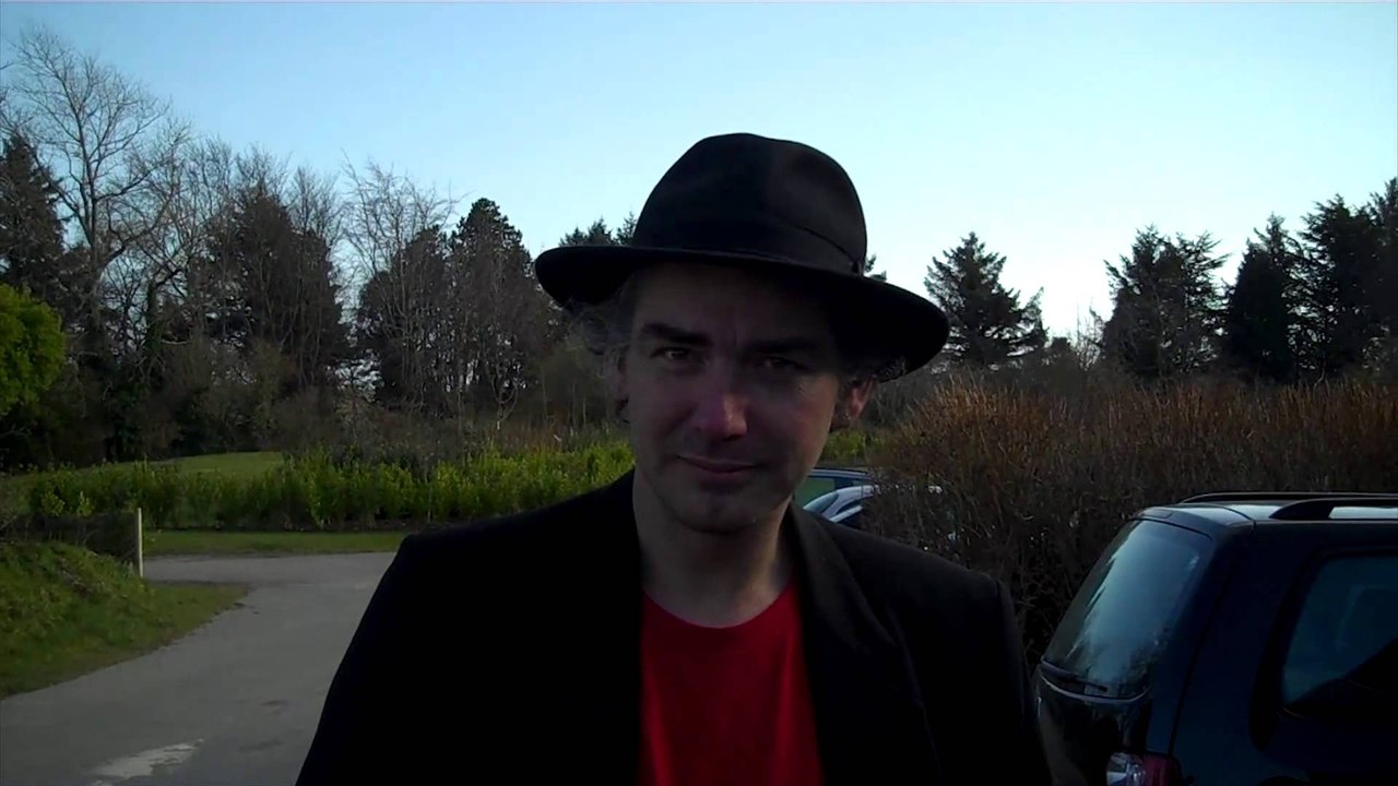Alien Politicians | Search For Simon