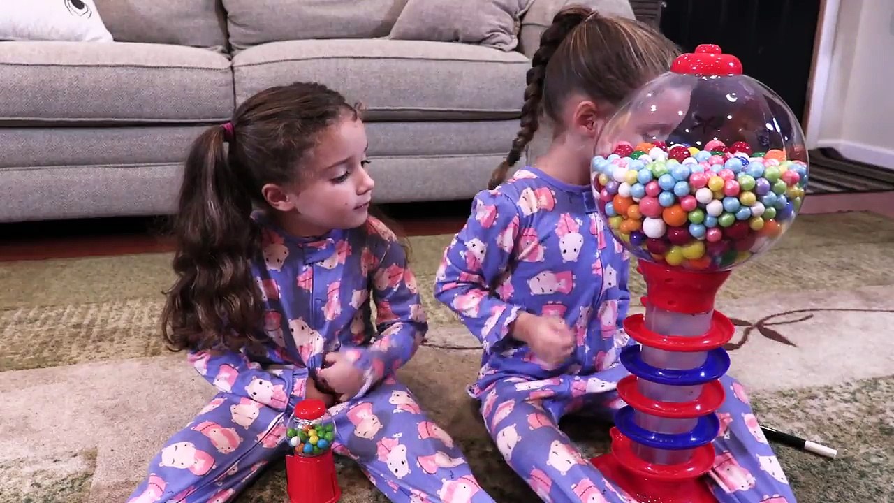 Bad Baby Gumball Machine Magic In House Toy Freaks Daddy Out - MaddaKenz Kids Toy Review Channel-uxwnip22NII