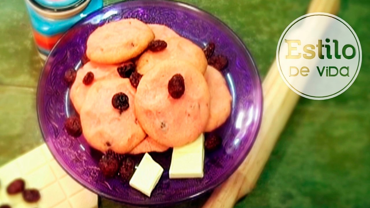Galletas de chocolate blanco y arándanos