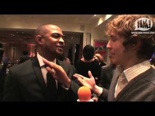 NOEL CLARKE MEETS HOLYMOLY!