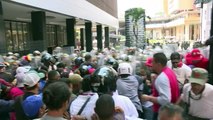 Choques a las afueras del Parlamento venezolano