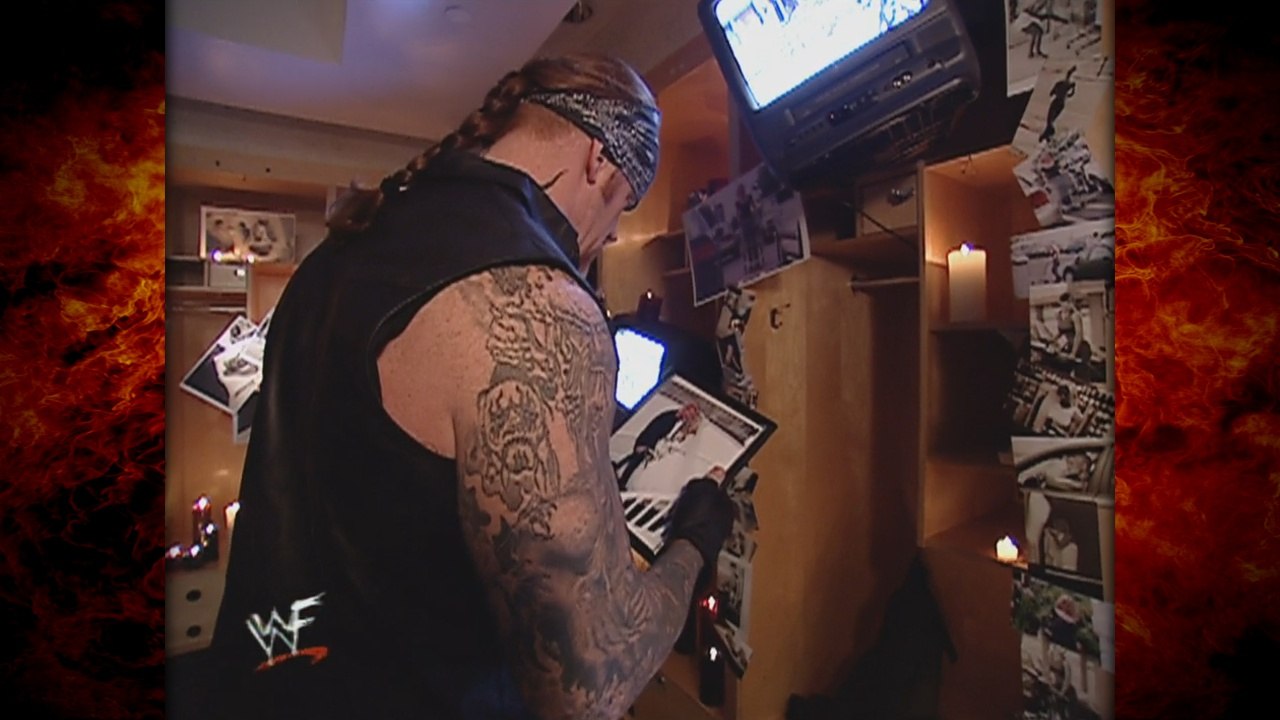 Kane Saves The Undertaker From DDP & Kanyon Attack at a Sara Shrine 8/6/01