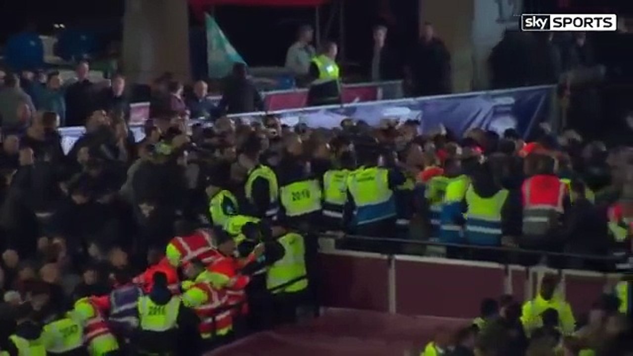 Affrontements en tribune lors de West Ham-Chelsea