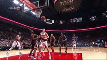 Plumlee and Jordan Get Heated - Trail Blazers vs Clippers