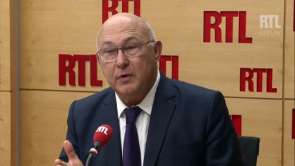 "La croissance est là", commente Michel Sapin