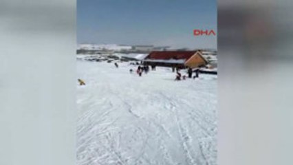 Hakkari - Mehmetçik'ten Yüksekovalı Çocuklara Kayak Eğitimi