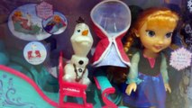 Jakks Pacyfic - Disney Frozen - Annas Frozen Adventure with Sleigh and Olaf - TV Toys