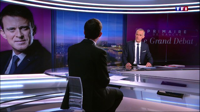 Manuel Valls tacle Benoit Hamon et son revenu universel