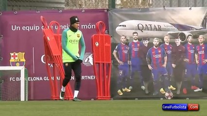 El sexy baile de Neymar en el entrenamiento del Barcelona • 2017