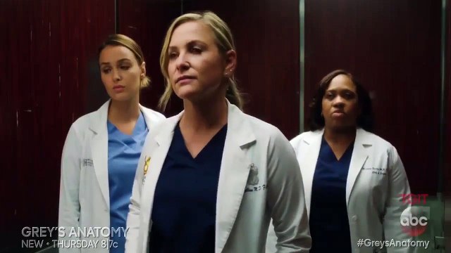 Grey's Anatomy - 13x10 - Sneak Peek 2 - extrait en prison