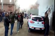 La danse aux fusil lors d'un mariage en Algérie