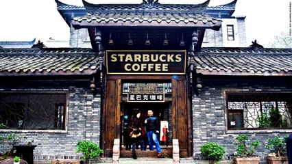 Top 10 Facts: Starbucks // QuickTops