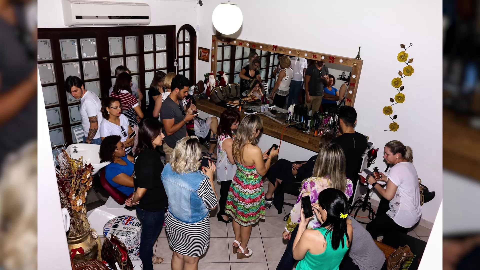 ⁣Foto SlideShow - Salão de Beleza  Bauru-SP  Fotos: Fábio Sandrin