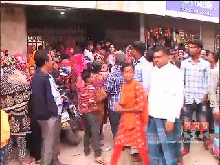 খিলক্ষেতে ট্রাক্টর চাপায় মা ও মেয়ে নিহত