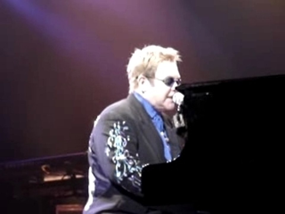 Don't let the sun go down on me