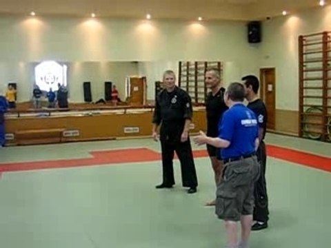 Combat Russe : l'AR2 à PERM, l'accueil Russe