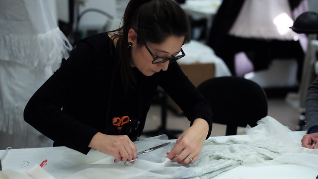 Etape dans la conception d'une robe haute couture