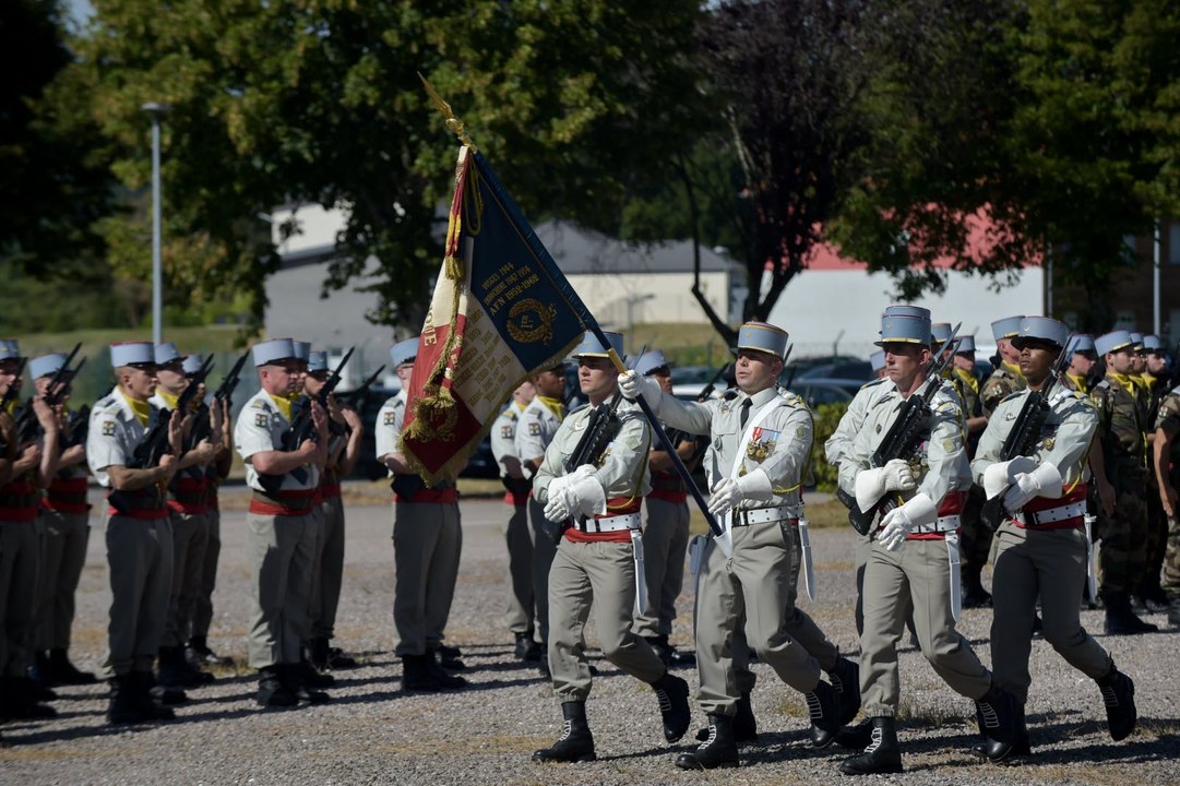 Vosges-vidéo : la prise d'armes au premier Régiment de Tirailleurs...