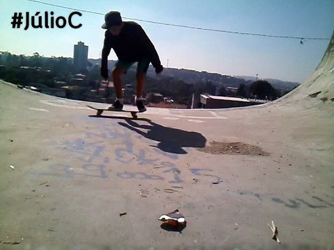 MANOBRAS PARA INICIANTES NO SKATE