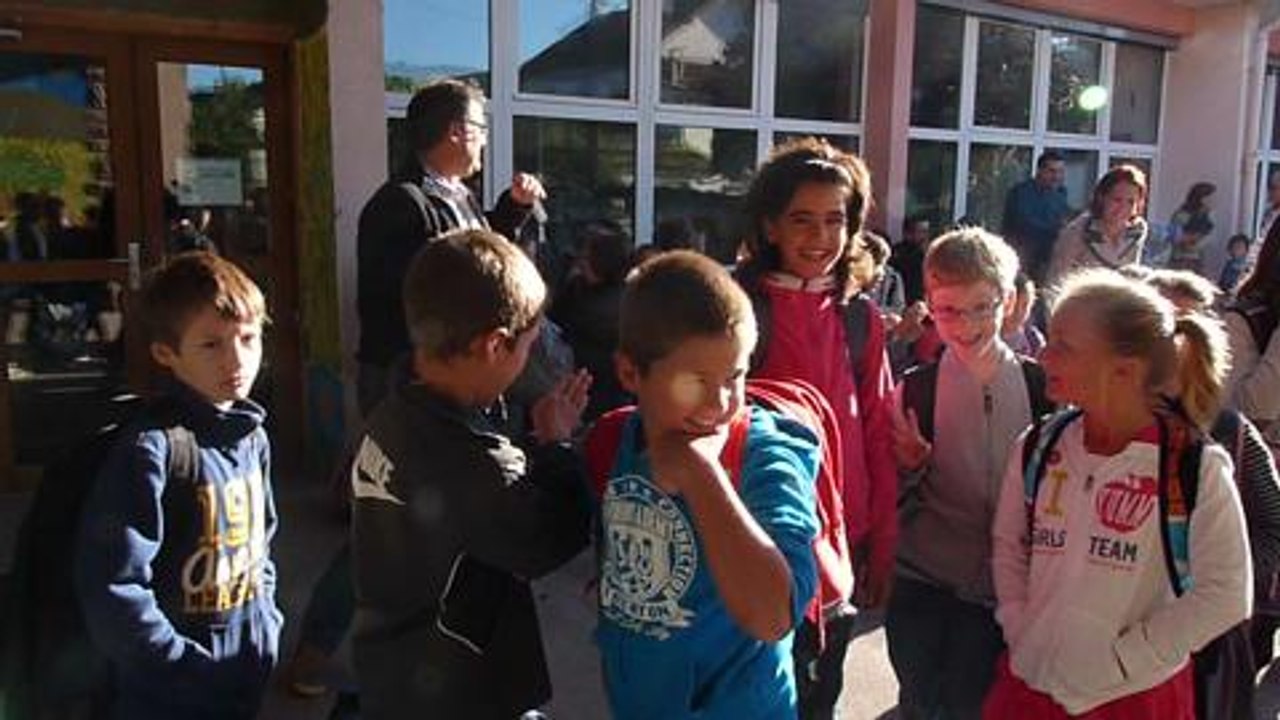 Rentree scolaire : 70 000 eleves vosgiens retrrouvent le chemin de...