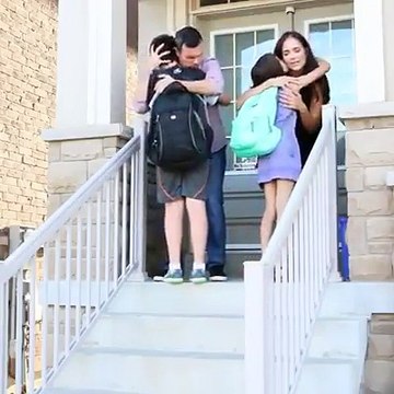 Quando Os Filhos Voltam Das Ferias Para A Escola