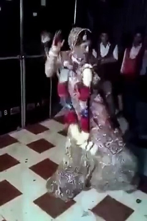 How Bride Dance on Her Wedding