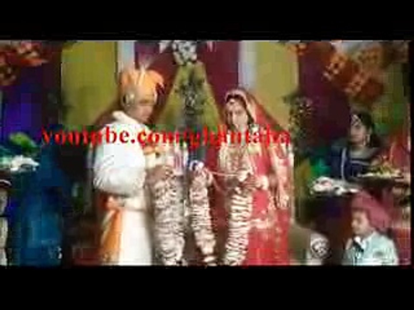 new funny marriage video 2017 Indian Pakistani bride funny entry groom  pants fall viral whatsapp - video Dailymotion