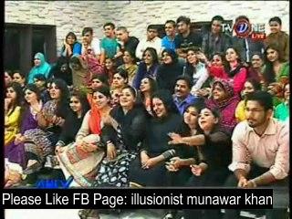 Munawar Khan comedy head chopper magic illusion