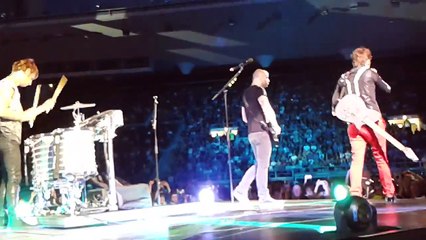 Muse - Guiding Light - Helsinki Olympiastadion - 07/27/2013